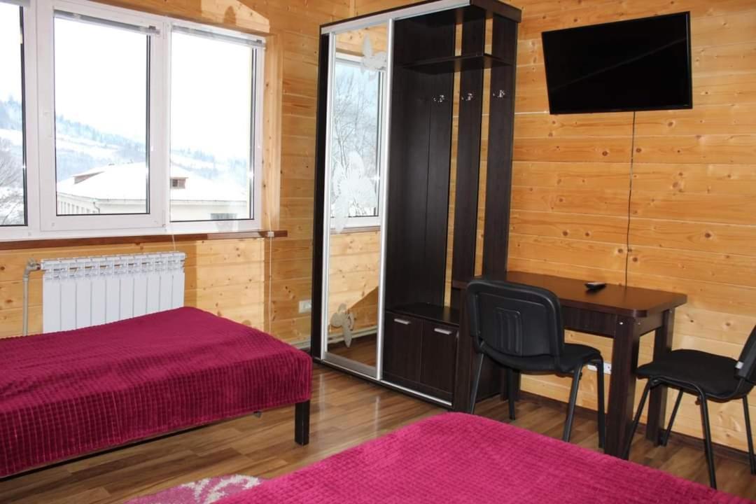فندق У Інни Mizhhirya  المظهر الخارجي الصورة